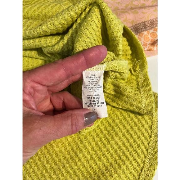 Blu Pepper knit blouse - Picture 8 of 8